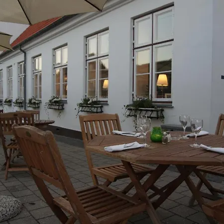 Radhuskroen Hotell Frederikssund